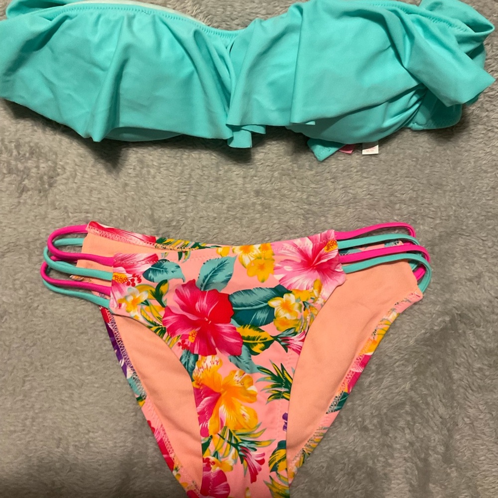*5 for $20 Floral Bikini Bottoms